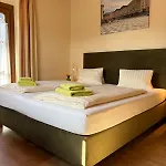 Pensjonat Goeschlberger 3*