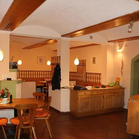 Goeschlberger Konukevi 3*