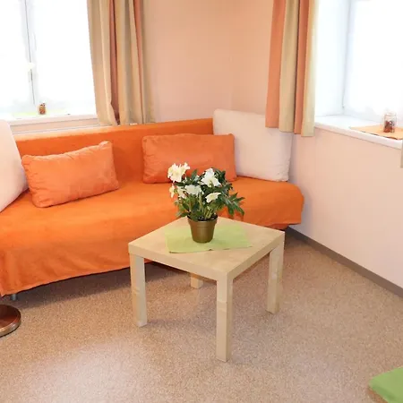 Goeschlberger Konukevi 3*