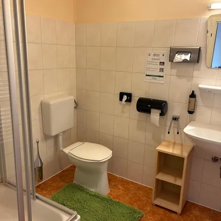 Goeschlberger Guest house 3*
