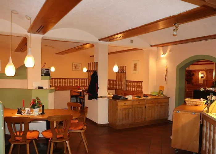 Goeschlberger Guest house 3*