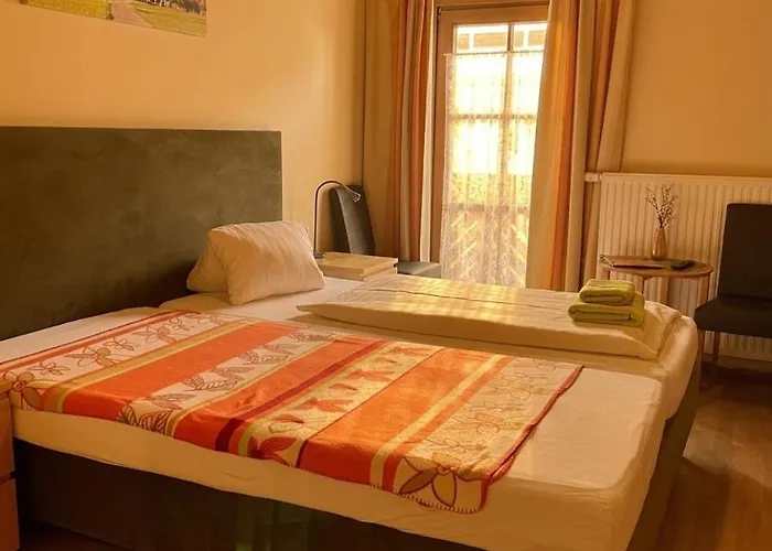 Guest house Goeschlberger 3*