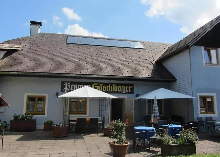 Goeschlberger Guest house 3*